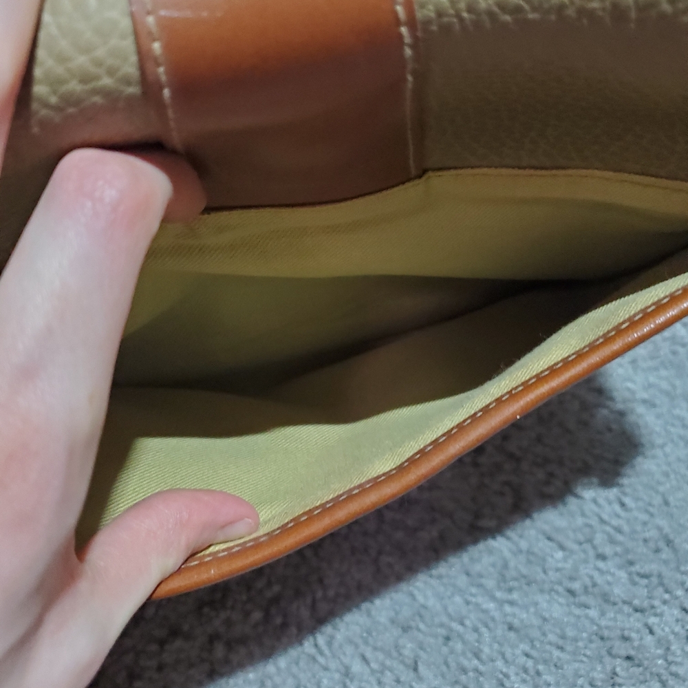 Guess Vintage Purse - Picture 12 of 14